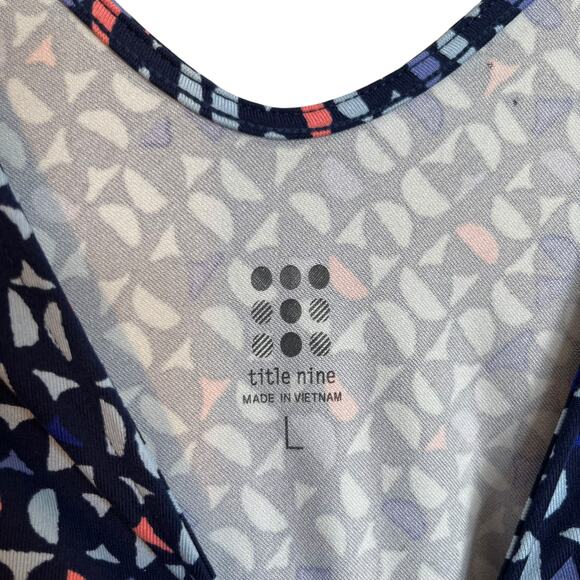 Title Nine Dream V Neck Dress Wild Waves Geometric Print Navy Blue Travel Size L - Picture 3 of 11